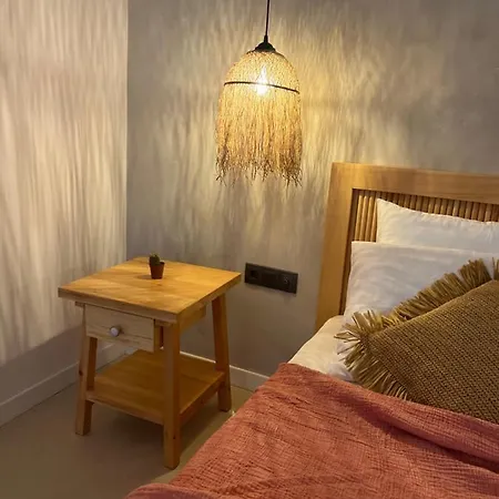 Lagom Hotel *